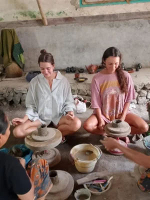 lombok pottery studio's gallery (1) lombok pottery studio's gallery (1)