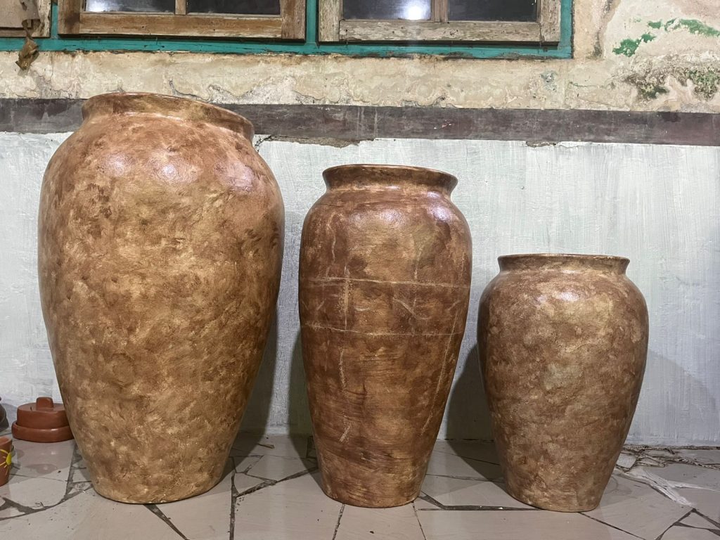 vase one set